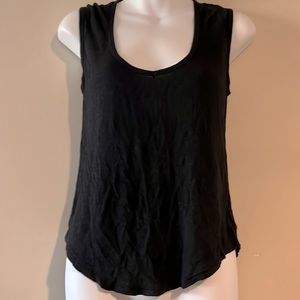 Aritizia Wilfred with Linen Tank